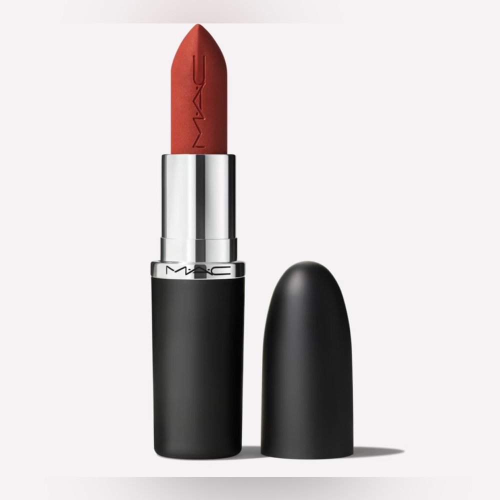 🆕MAC COSMETICS-  MACximal Silky Matte 12HR Wear Full-Coverage Lipstick